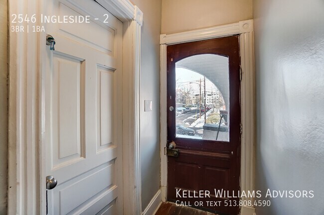 Building Photo - 2546 Ingleside-2