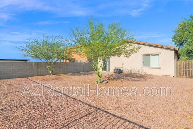 Building Photo - 6308 S 69th Glen