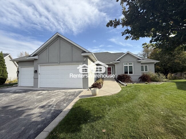 Building Photo - 9536 Windflower Pl N