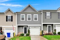 Building Photo - 130 Maple Run Dr