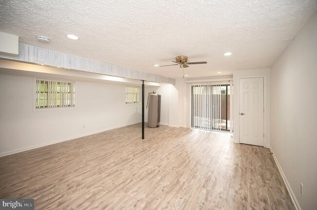 Building Photo - 503 Harrison Cir