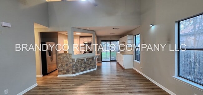 Building Photo - 3903 London Ln