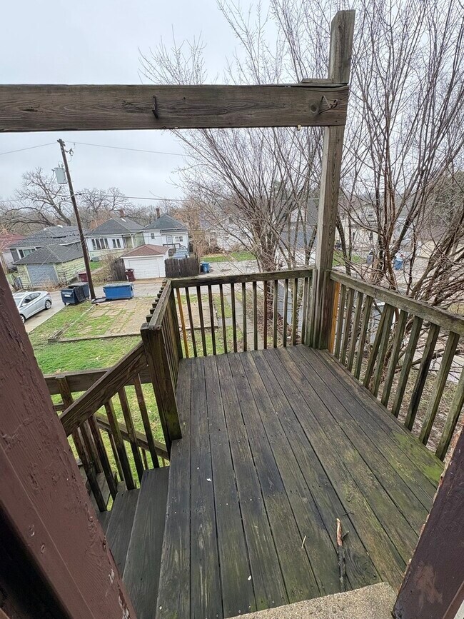 Building Photo - 83 W 15th St