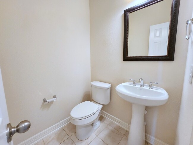 Building Photo - 10551 Paula Bluff Ln