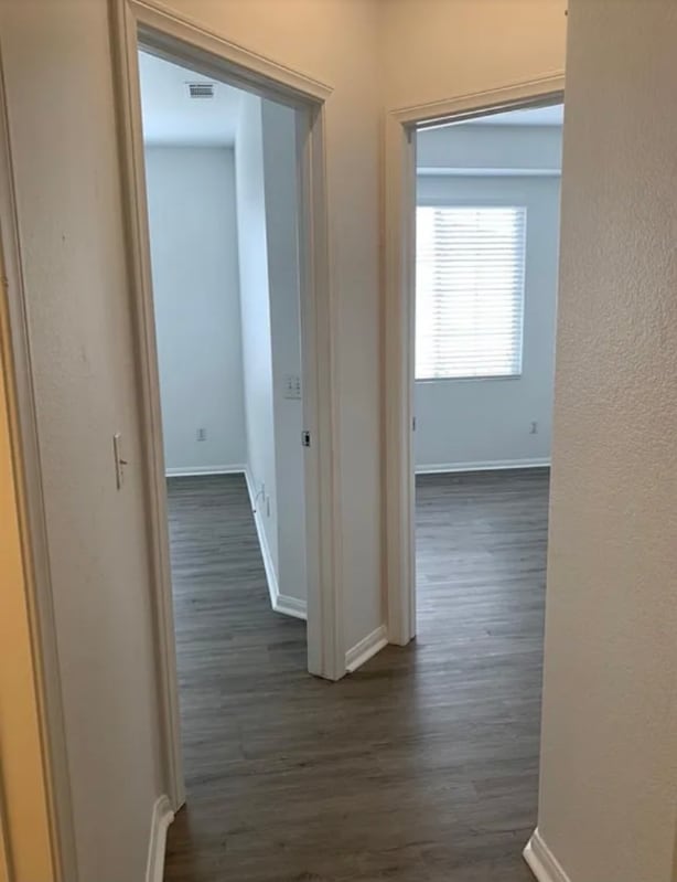 Building Photo - 1460 Rancho Rose Way