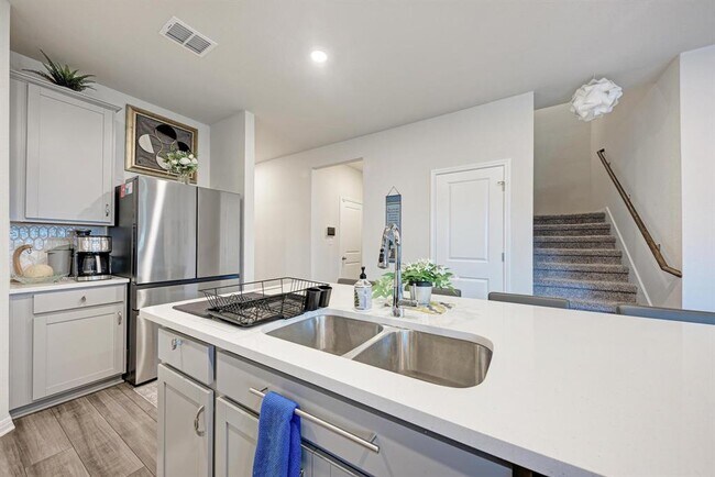 Building Photo - 1646 Homestead Farms Dr