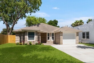 Building Photo - 211 N 8th St