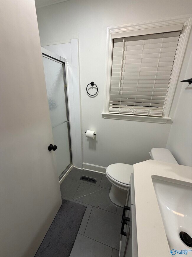 Building Photo - 26540 Old Hwy 20