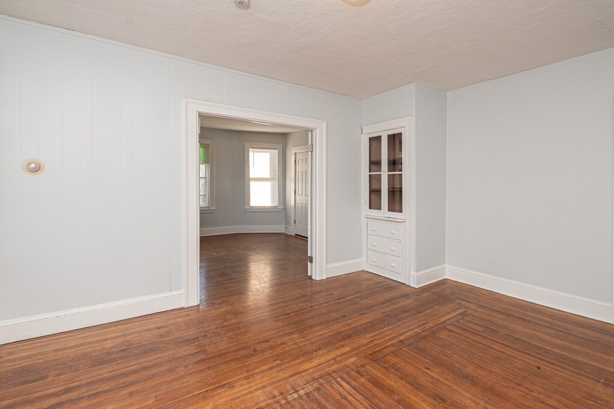 Living Room 3 - 1592 Corbin Ave