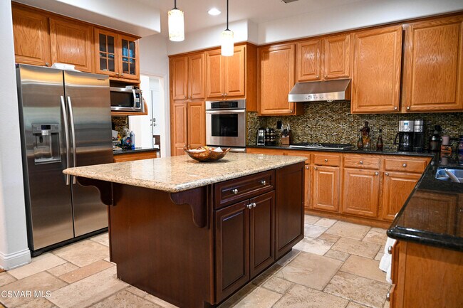 Building Photo - 2310 Crown Point Ct