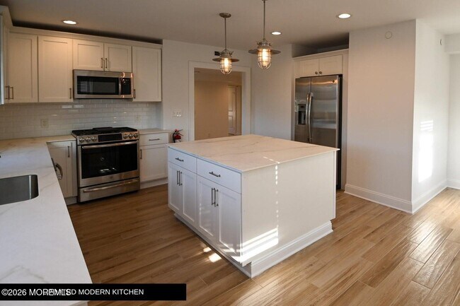 Building Photo - 206 NJ-71