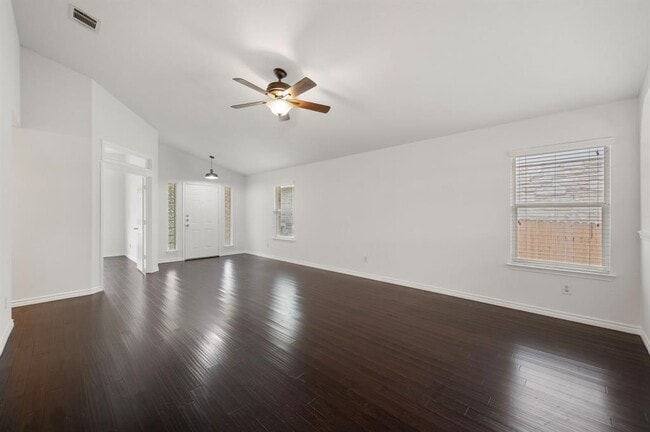 Building Photo - 3844 Willie Mays Ln