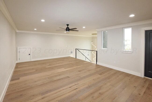 Building Photo - 9405 Rockridge Pkwy