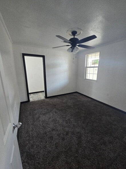 Building Photo - 1617 Sunset Blvd
