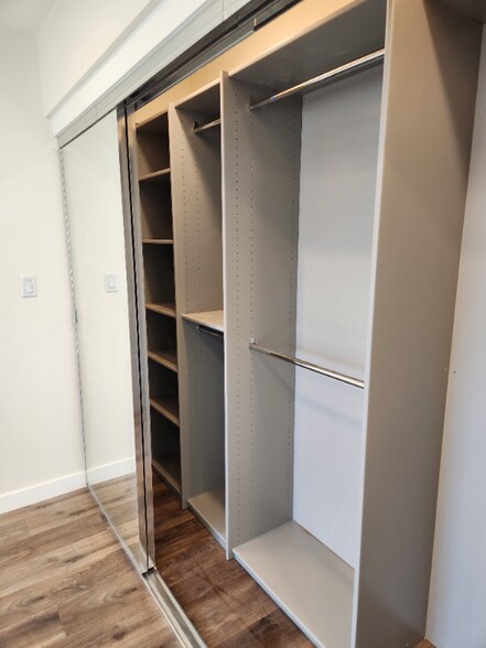 Building Photo - 1364 Belle St