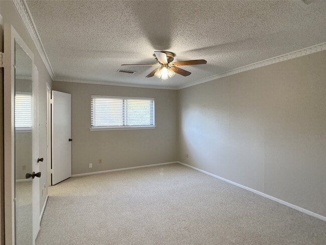 Building Photo - 3737 Wakeforest St