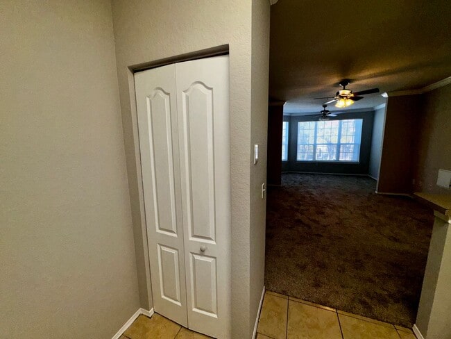 Building Photo - Spacious 2 Bed / 2 Bath Second-Floor Condo at Grand Reserve at Kirkman Park