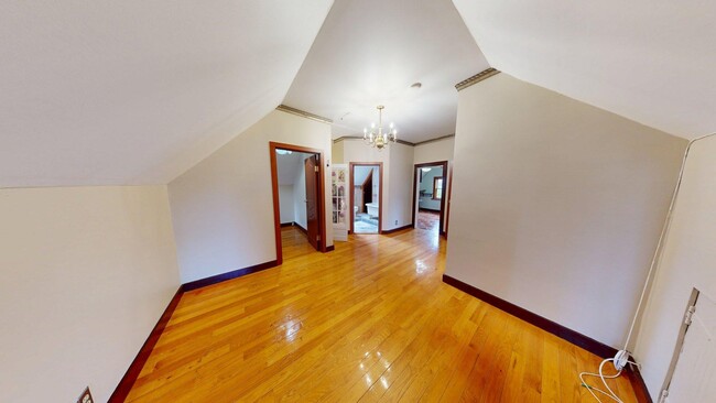 Building Photo - 161 Park Hill Ave