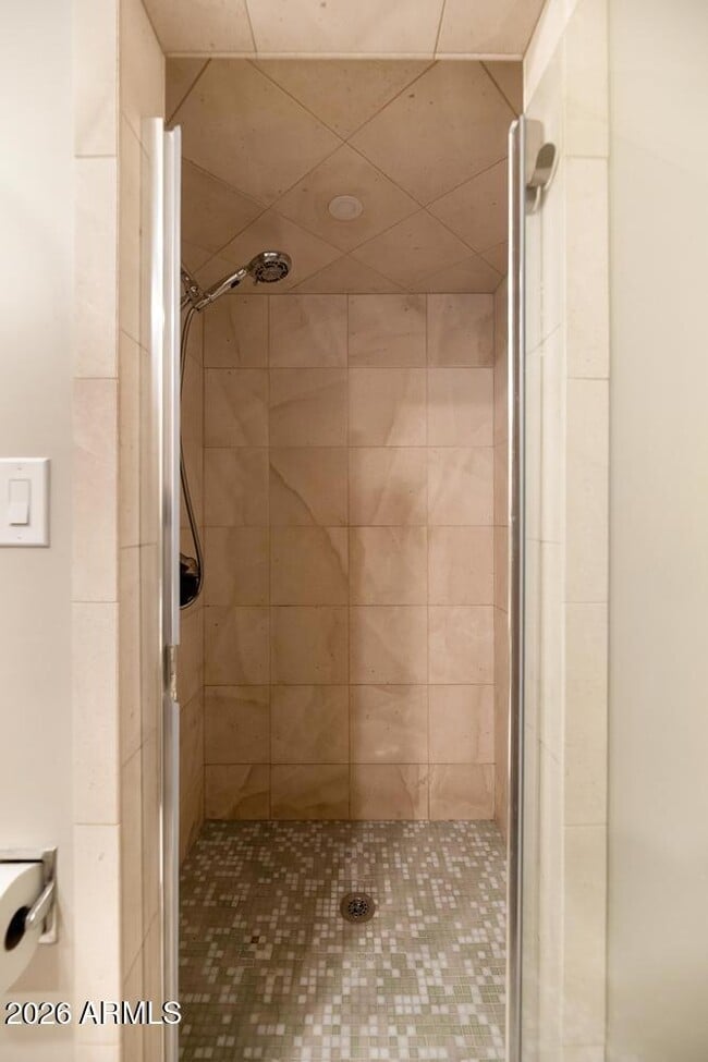 Building Photo - 5526 Camelback Canyon Dr