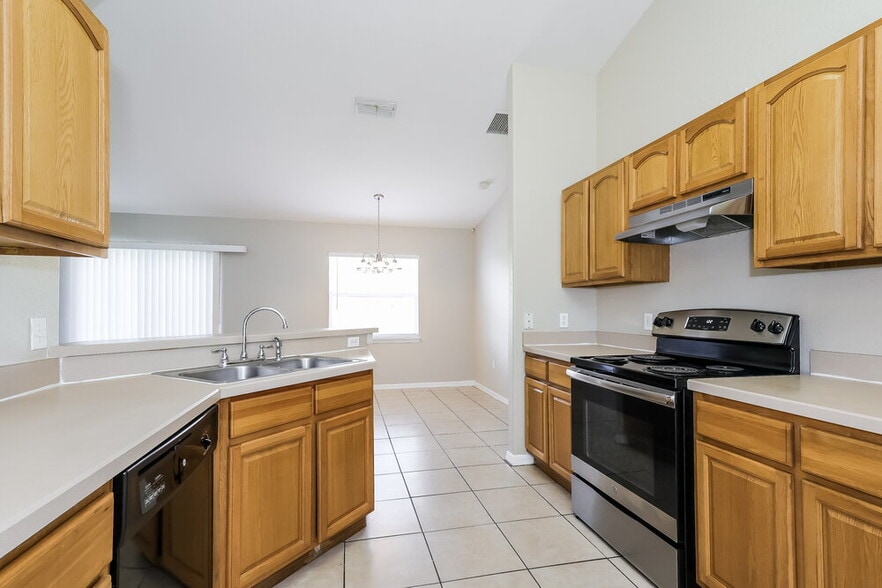 Building Photo - 1236 Apopka Ln