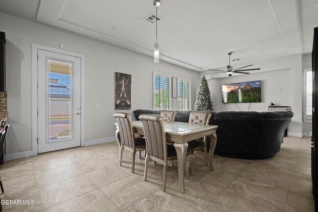Building Photo - 13012 Birds View Cir