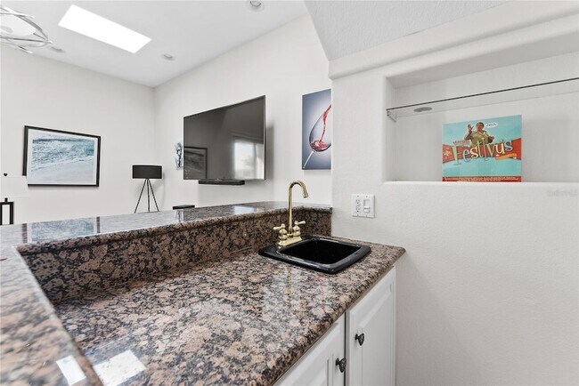 Building Photo - 3020 Gulf of Mexico Dr