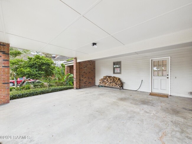 Building Photo - 604 Briargate Cir