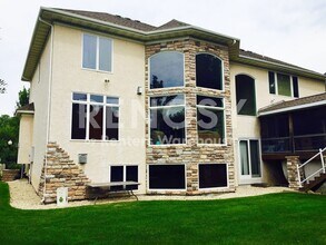 Building Photo - 2470 Arnold Palmer Dr