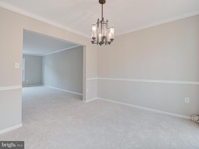 Building Photo - 10332 Mockingbird Pond Ct