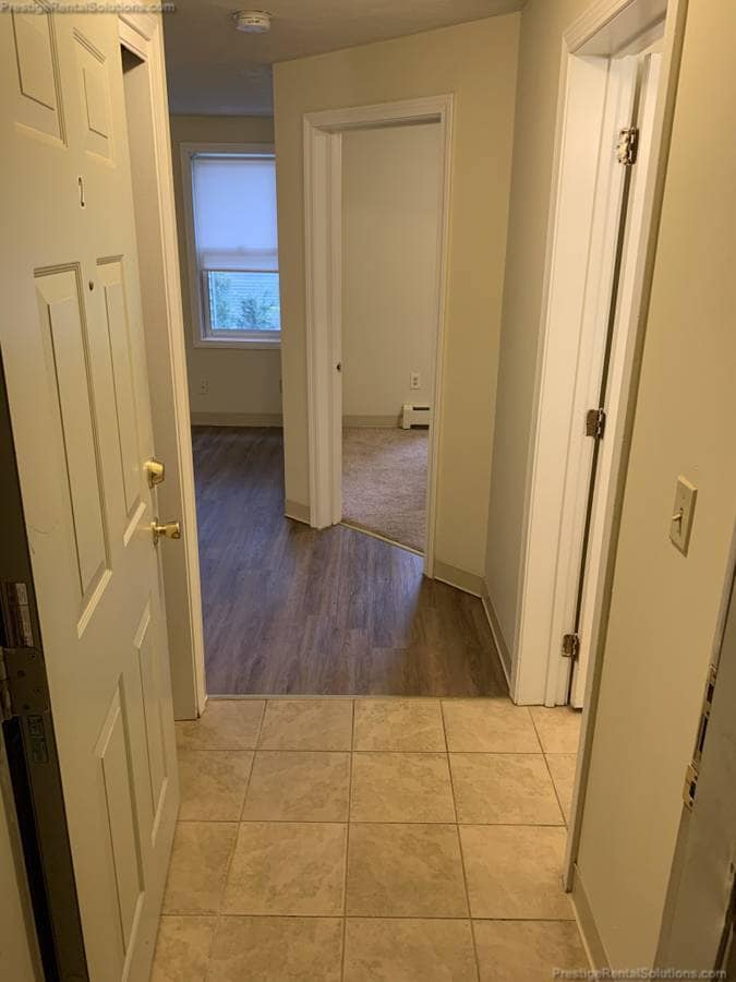 Building Photo - 15 Blossom St