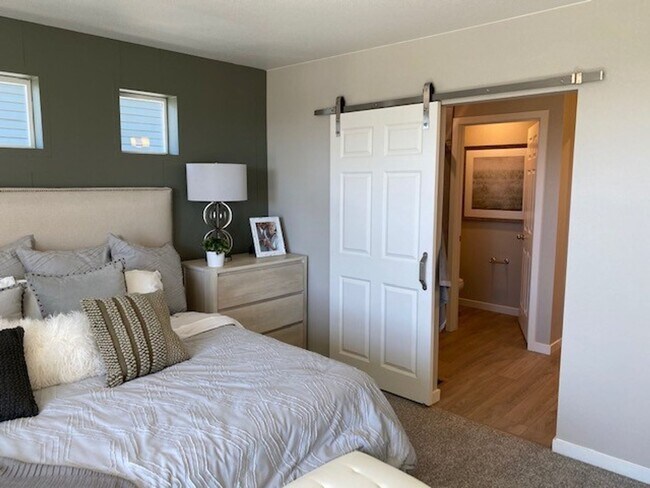 Building Photo - IMMACULATE 3 BED 3 BATH FORMER MODEL HOME IN BANNING LEWIS RANCH!!!
