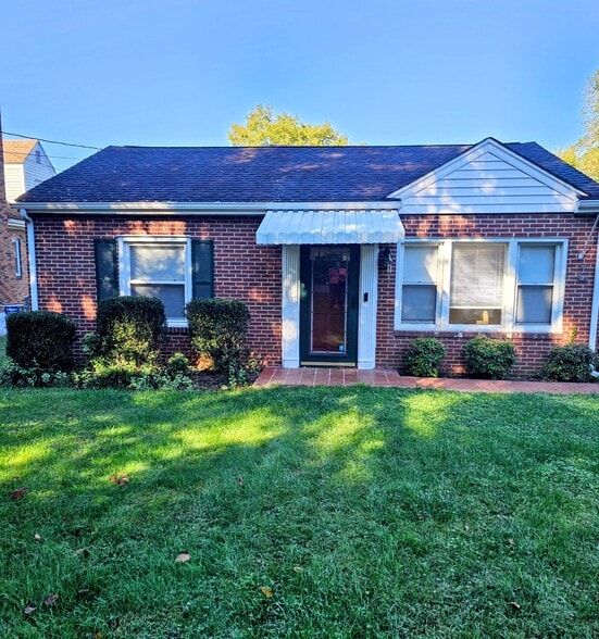 Primary Photo - 309 Dalewood Ave