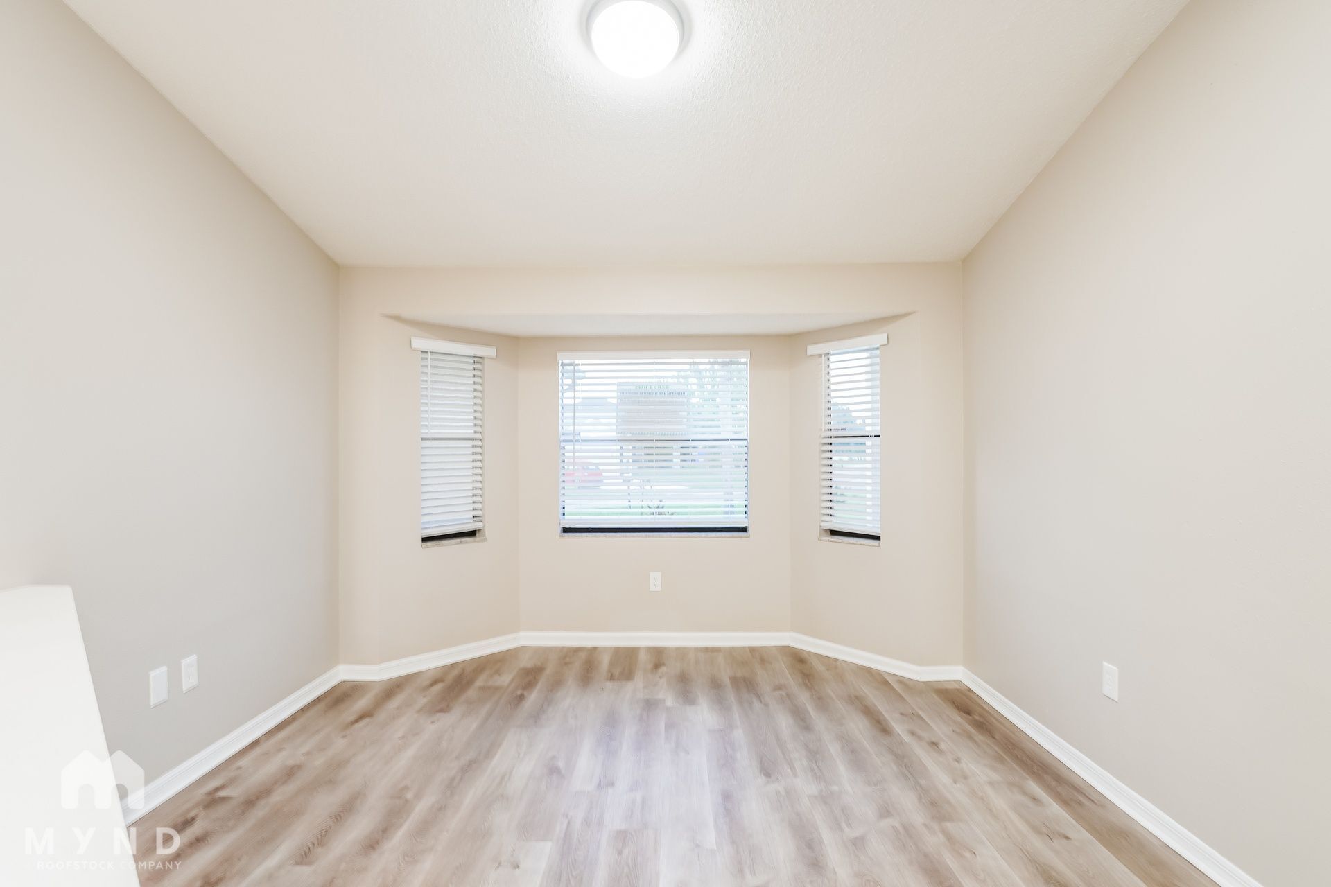 Building Photo - 809 Toledo Ct