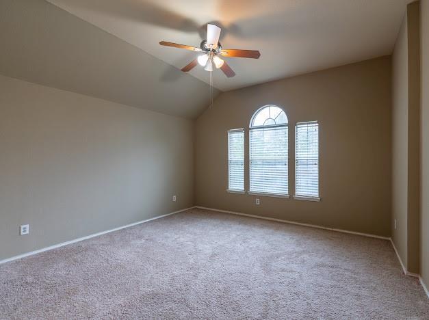 Building Photo - 9216 Sterling Gate Dr