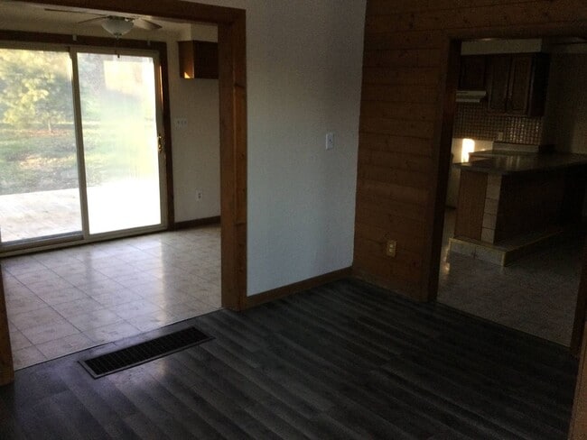 Building Photo - Charming 3-Bedroom Home with Back Deck & Central Air