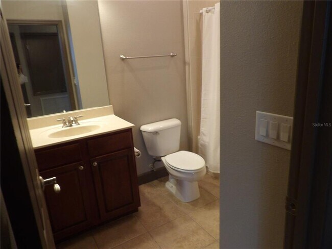 Building Photo - 8098 Moonstone Dr