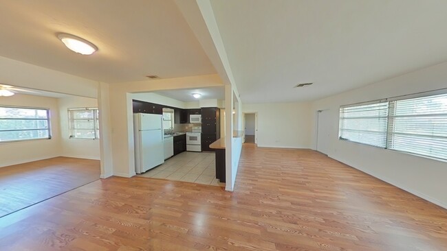 Building Photo - 3201 54th St N