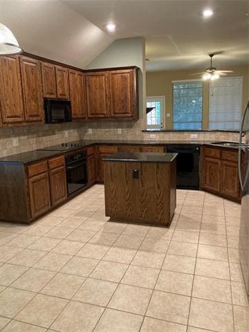Building Photo - 2236 Crestridge Dr