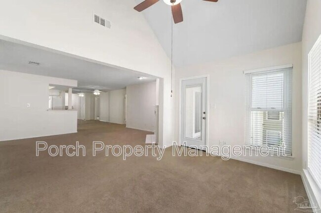Building Photo - 7171 N 9th Ave