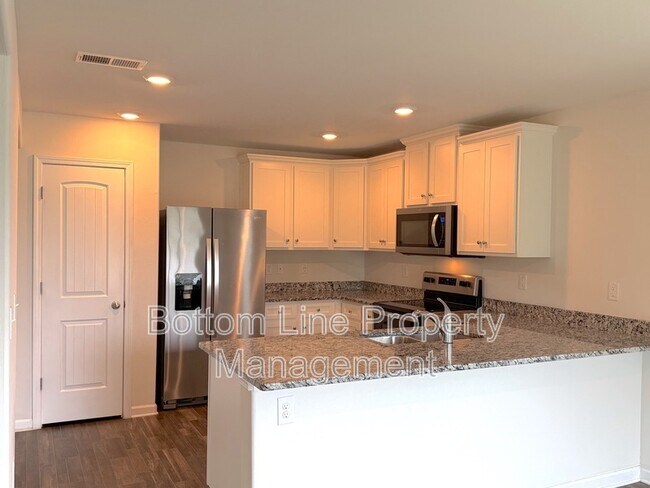 Building Photo - 169 Wellshire Dr