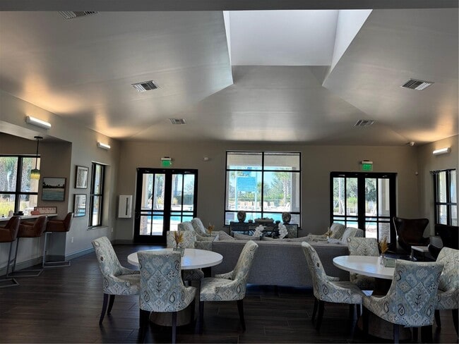 Building Photo - 1865 Fulfillment Dr