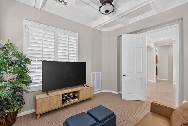 Building Photo - 61414 Topaz Dr