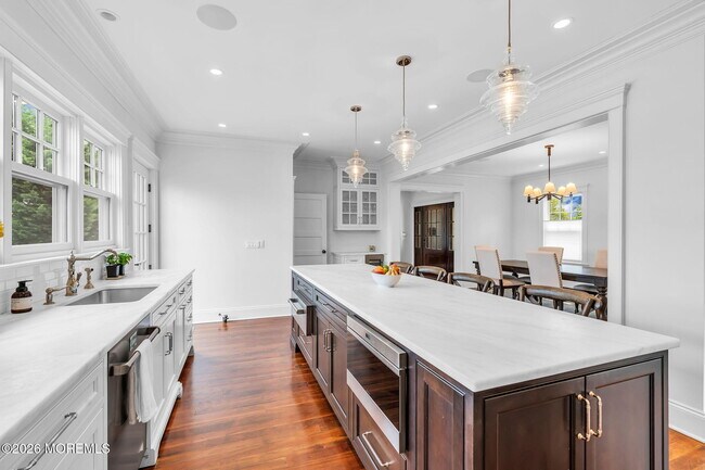 Building Photo - 102 Inlet Terrace
