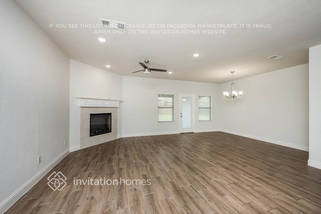 Building Photo - 254 Hedgewood Dr