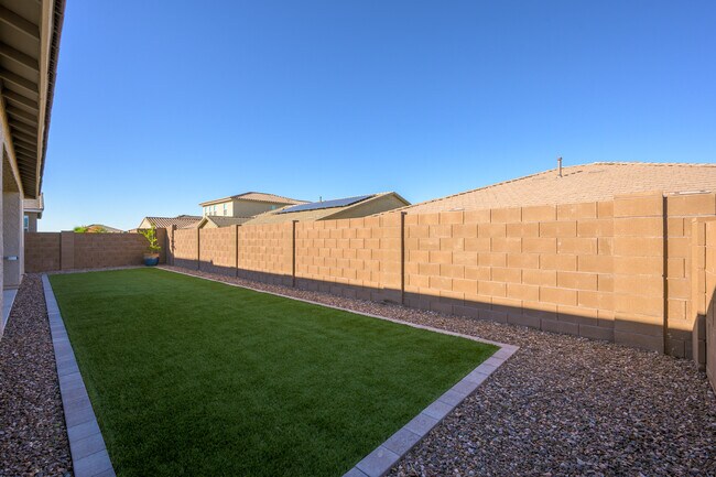 Building Photo - 9735 E Carr Peak Trl