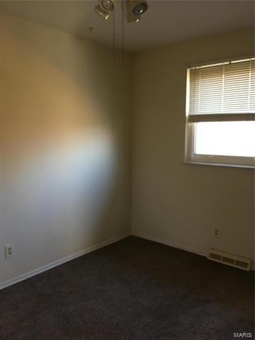 Building Photo - 1685 Lonedell Rd