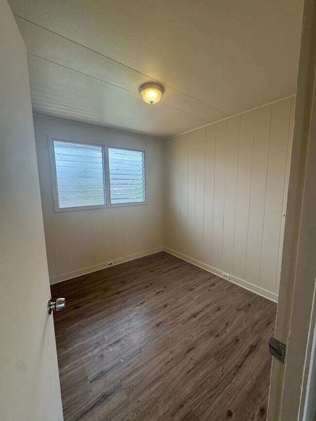 Building Photo - Lakimau Gardens LLC