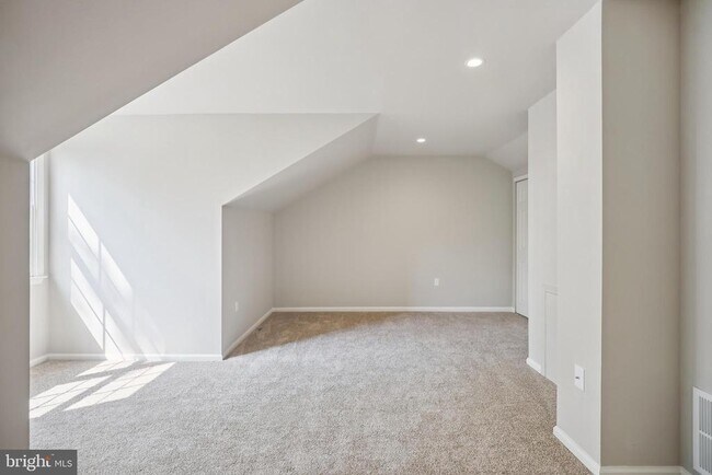 Building Photo - 5400 Wissahickon Ave