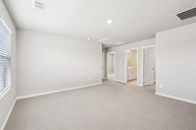 Building Photo - 502 Blanton St