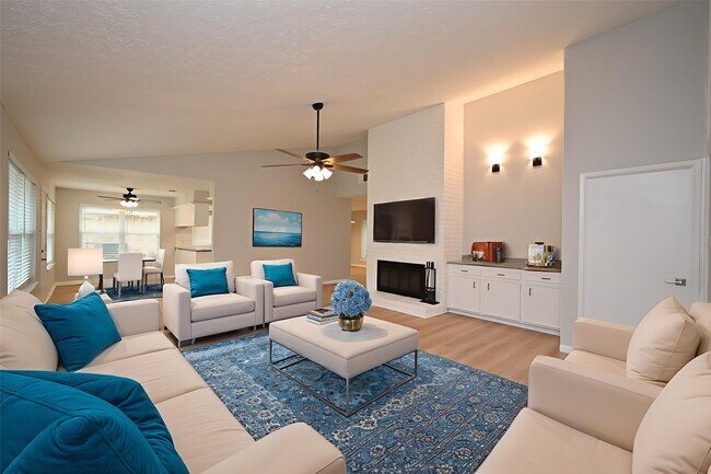 Building Photo - 2818 Green Fields Dr